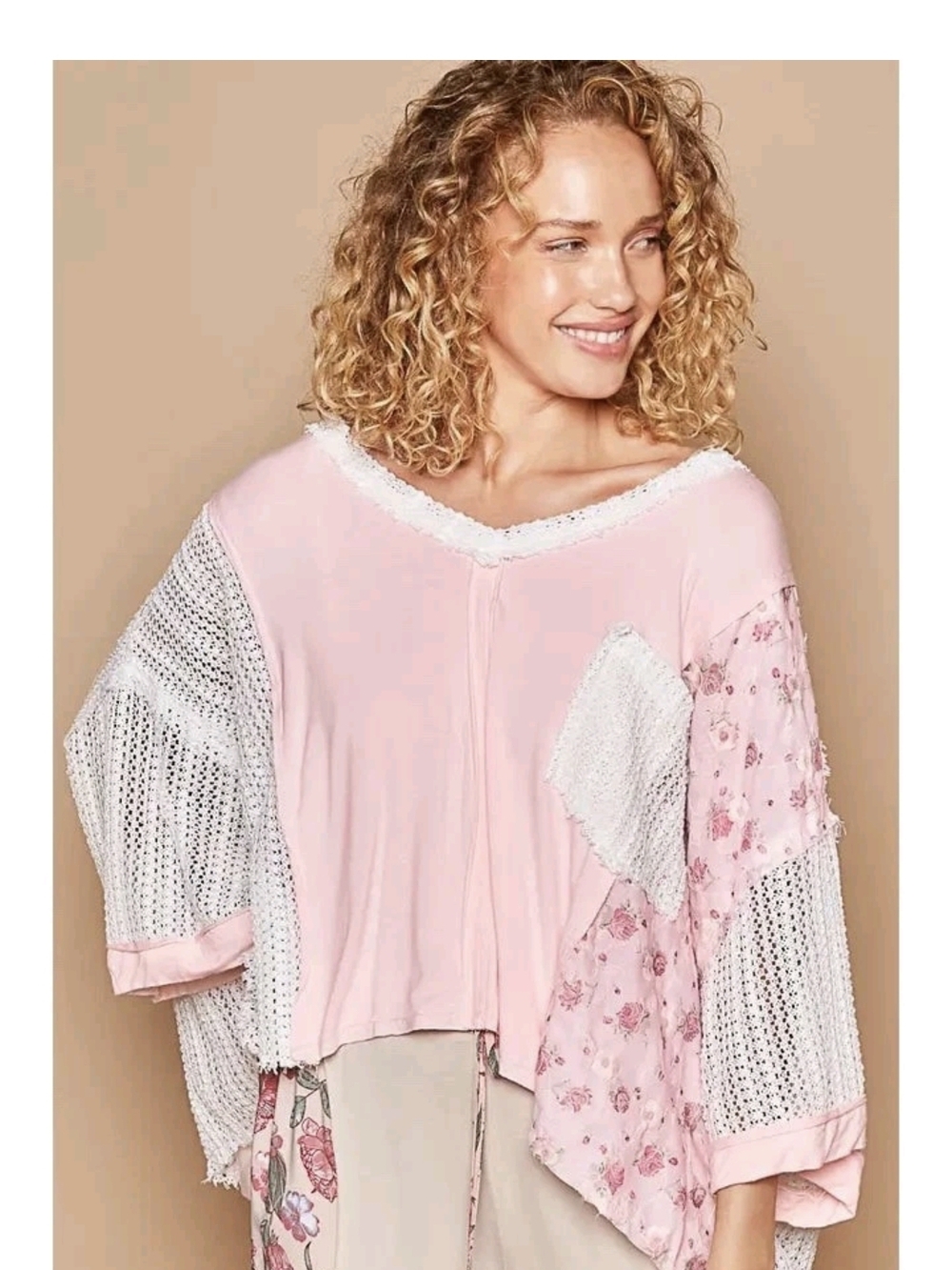 POL Clothing Women's Oversized V-Neck Crochet Detail Knit Top in Pale Pink NWT